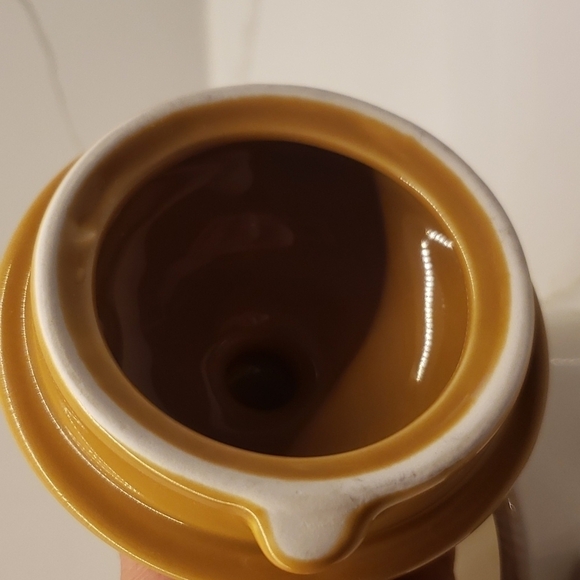 𝅺vintage Tim Horton's Coffee Tea Pot White Brown lid 5"h x 9"w - Picture 10 of 11